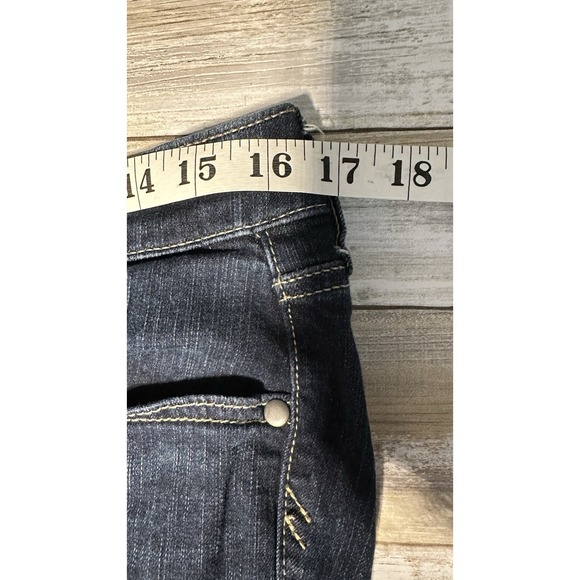 Disney Princess Bermuda Denim Dark Wash Mid Rise Jean Shorts Ariel Size‎ 12 - Picture 6 of 8